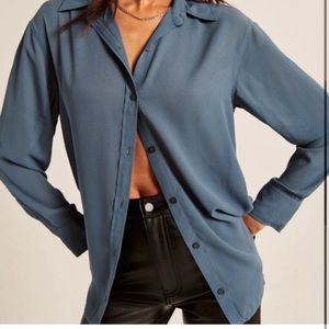 BRAND NEW - ABERCROMBIE & FITCH - OVERSIZED LONG SLEEVE SHEER BUTTON UP